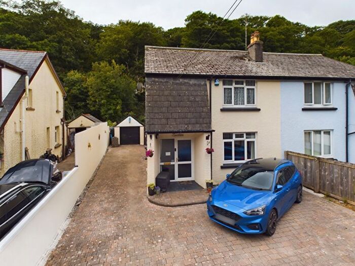 3 Bedroom Semi-Detached House For Sale In Bridge Moor, Redruth, TR16