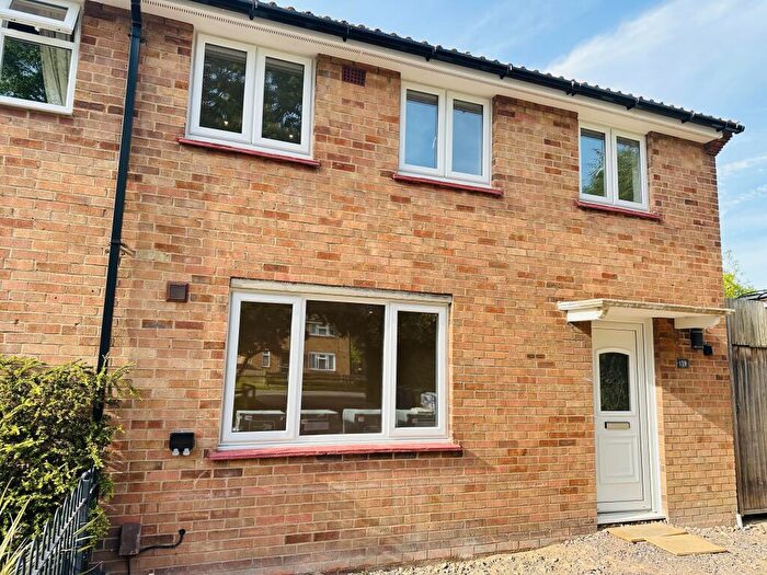 4 Bedroom Semi Detached House For Sale In Gunhild Way, Cambridge, CB1