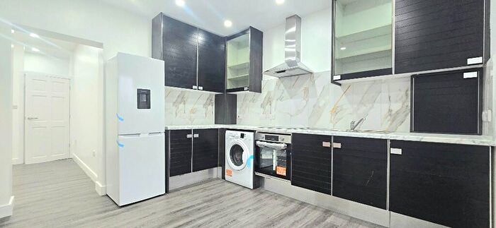 2 Bedroom Apartment To Rent In Stafford Road, Croydon, London, CR0