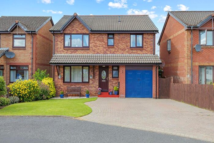 4 Bedroom Detached House For Sale In Oak Hill View, Maddiston, Falkirk, FK2