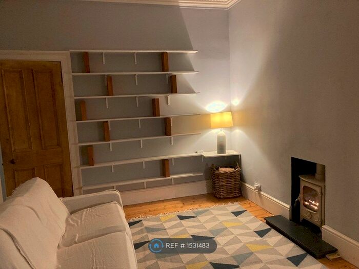 2 Bedroom Flat To Rent In Lawrie Street, Glasgow, G11