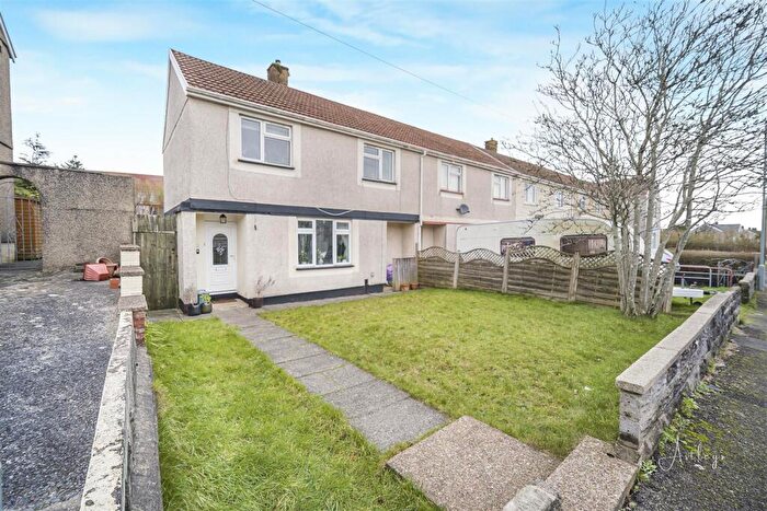 2 Bedroom End Of Terrace House For Sale In Penderry Road, Penlan, Swansea, SA5