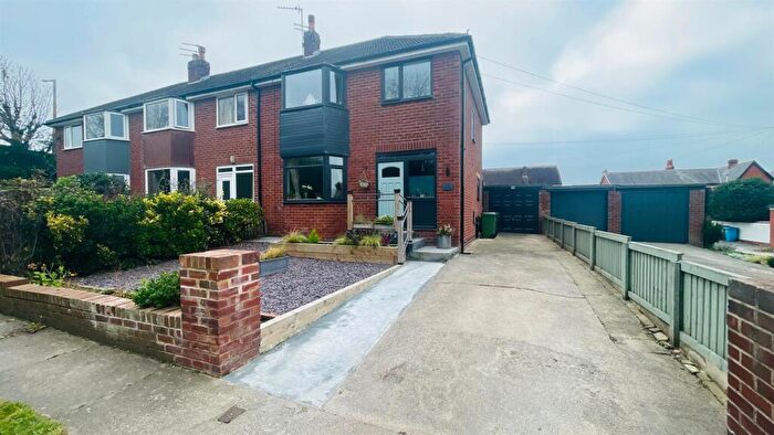 3 Bedroom End Of Terrace House For Sale In Lime Grove, Lytham St. Annes, FY8