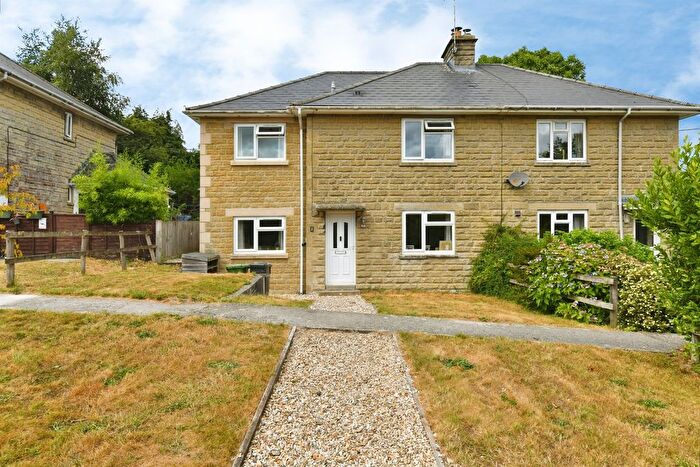 4 Bedroom Semi-Detached House For Sale In Grove Close, Pen Selwood, Wincanton, BA9