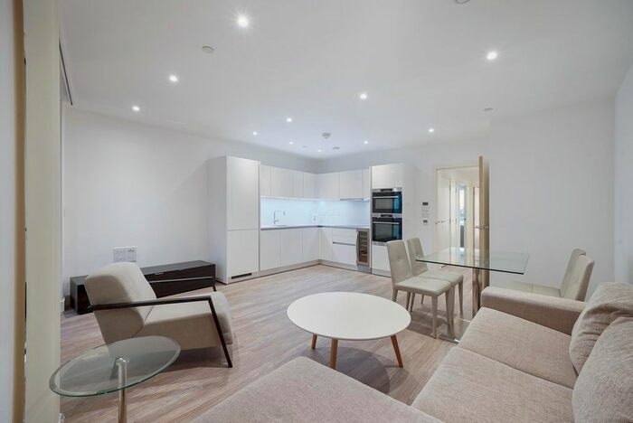 2 Bedroom Flat To Rent In Distel Apartments, Enderby Wharf, Greenwich, SE10