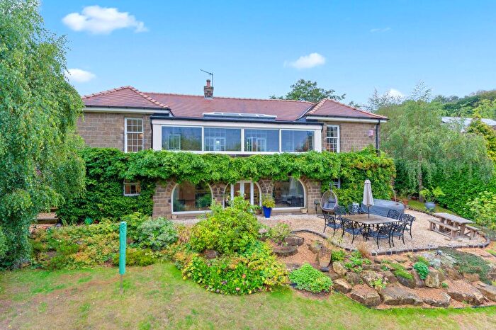 4 Bedroom Detached House For Sale In Lady Park Avenue, Bingley, BD16