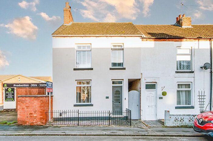 2 Bedroom End Terrace House For Sale In King Street, Desborough, Kettering, NN14