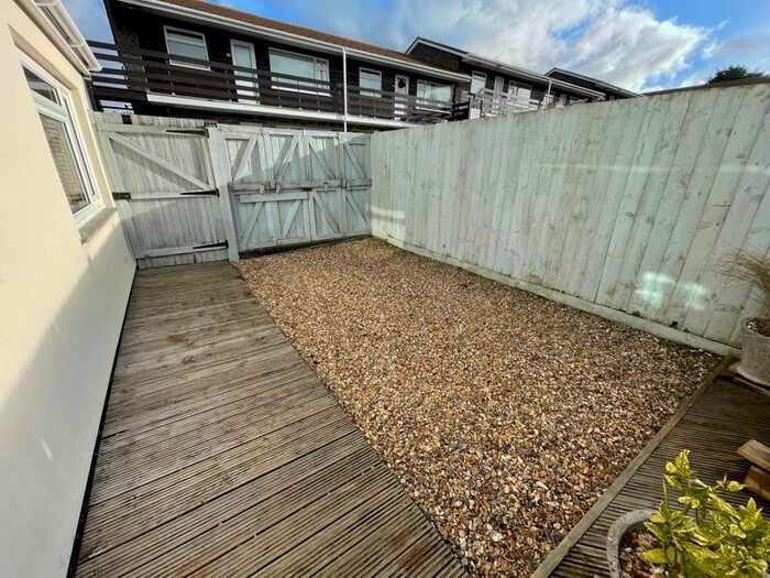 3 Bedroom Flat For Sale In Headland Road, Carbis Bay, St. Ives TR26