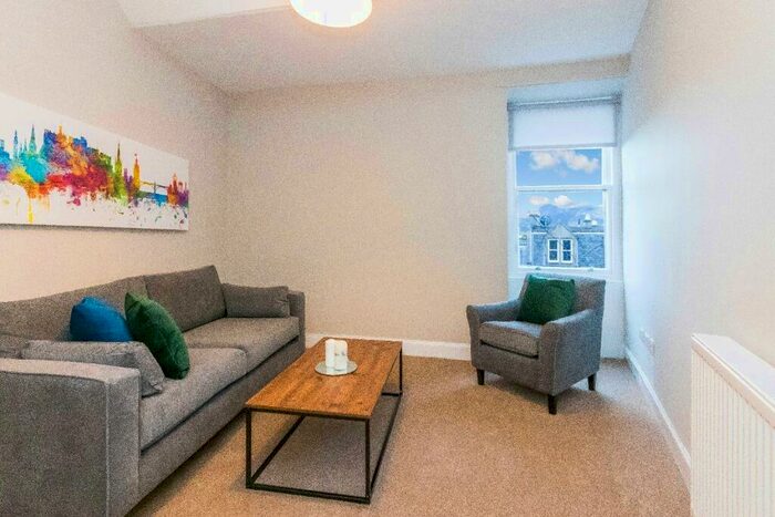 3 Bedroom Flat To Rent In Marchmont Crescent, Marchmont, Edinburgh, EH9