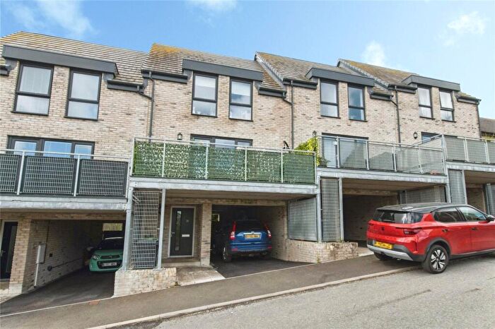 2 Bedroom Terraced House For Sale In Hayward Avenue, Exeter, Devon, EX4