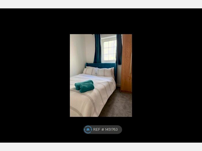 2 Bedroom Flat To Rent In Starboard Court, Brighton Marina Village, Brighton, BN2