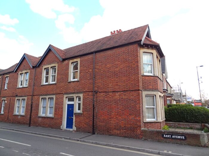3 Bedroom Flat To Rent In Cowley Road, Oxford, OX4