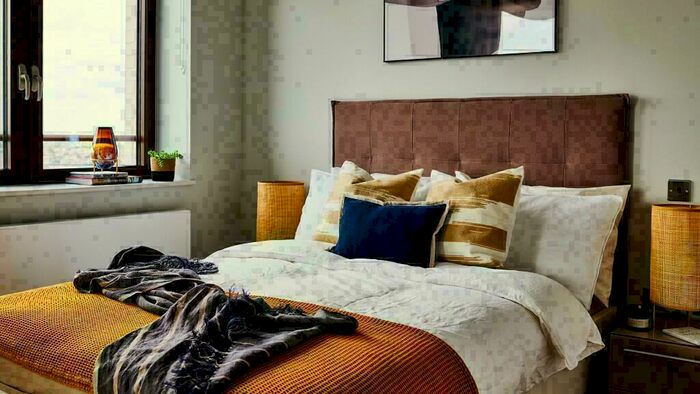 3 Bedroom Flat To Rent In Park Lane, Wembley, Middlesex, HA9