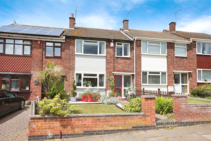 3 Bedroom Terraced House For Sale In Shorncliffe Road, Coundon, Coventry, CV6