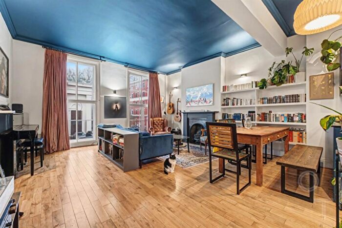 4 Bedroom Maisonette For Sale In Camden Street, Camden, NW1