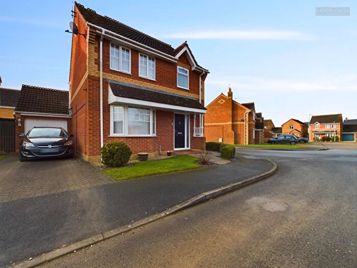 3 Bedroom Detached House For Sale In Harvester Way, Crowland, PE6