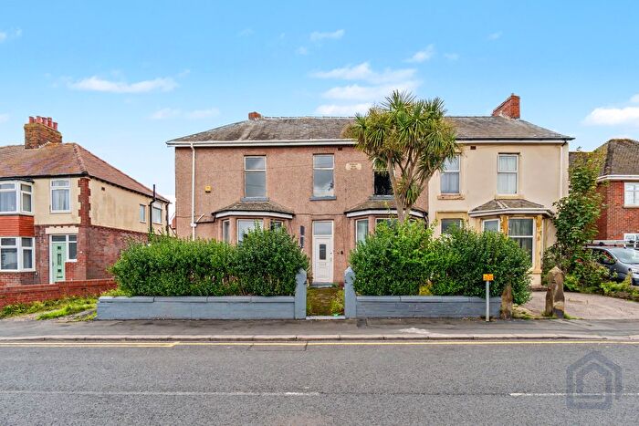 4 Bedroom Semi-Detached House For Sale In All Hallows Road, Bispham, Blackpool, FY2