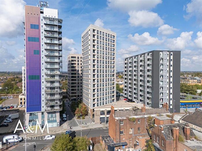 1 Bedroom Flat For Sale In Hale Point, Ilford Hill, Ilford, IG1