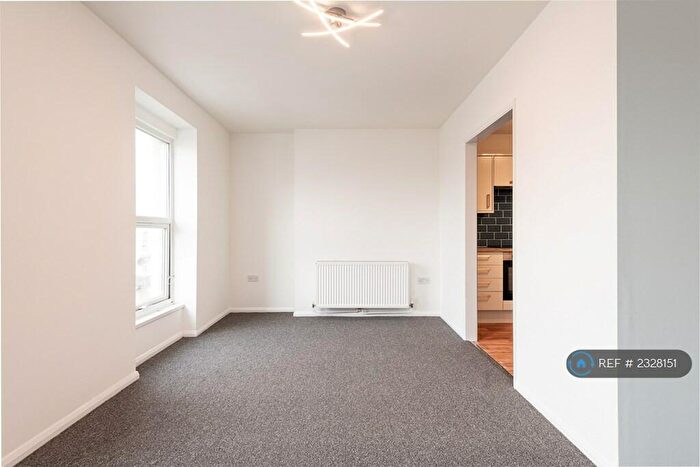 2 Bedroom Flat To Rent In Athelstan Road, Margate, CT9