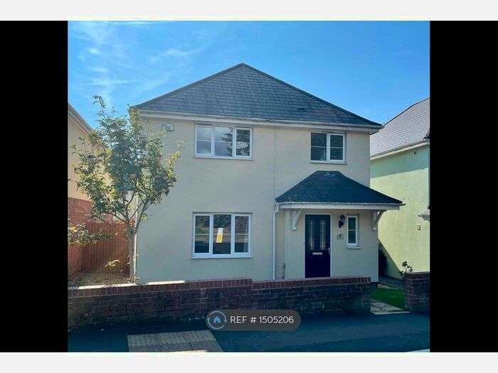 3 Bedroom Detached House To Rent In Watchtower Way, Tutshill, Chepstow, NP16