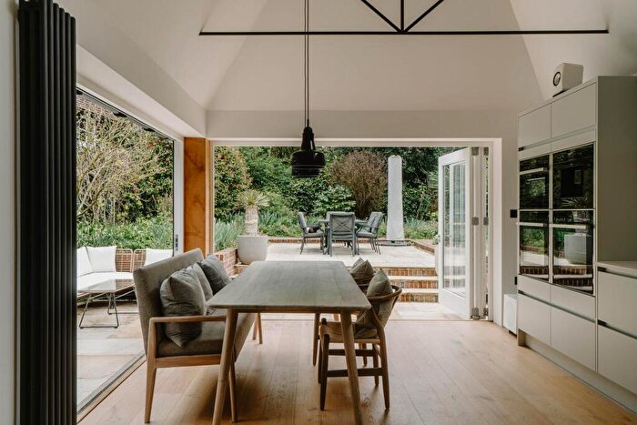 4 Bedroom Detached House For Sale In Boughton Monchelsea, Kent, ME17