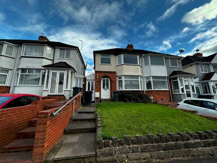 3 Bedroom House To Rent In Steyning Road, Birmingham, B26