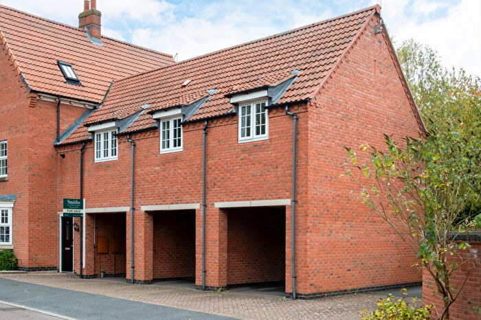 2 Bedroom Coach House For Sale In Rectory Close, Sutton Bonington, LE12