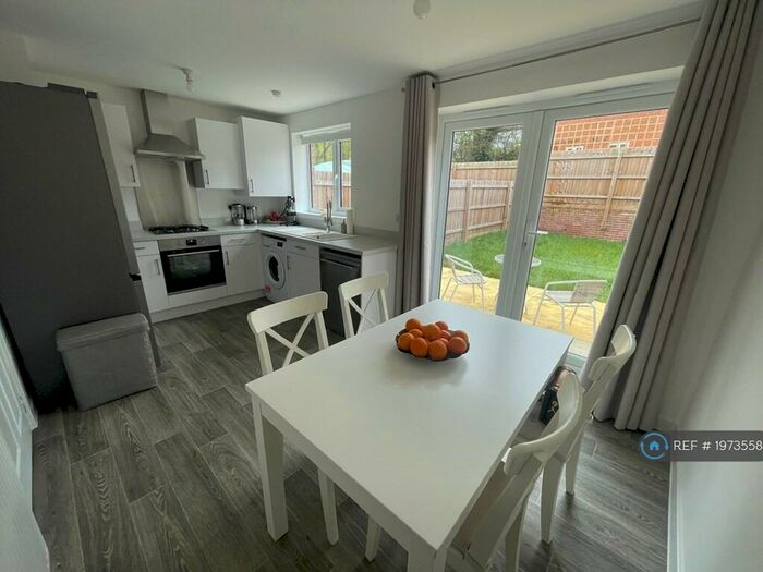 3 Bedroom Semi-Detached House To Rent In Fossebridge Place, Cheltenham, GL52