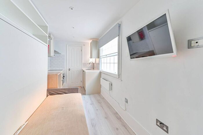 Studio To Rent In Gloucester Place, Marylebone, London, NW1