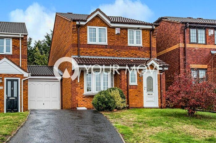 3 Bedroom Detached House To Rent In Southern Close, Kingswinford, West Midlands, DY6