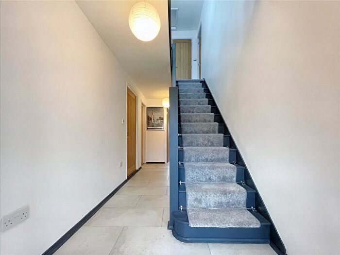 4 Bedroom Detached House For Sale In The Willows, Highworth, Highworth, SN6