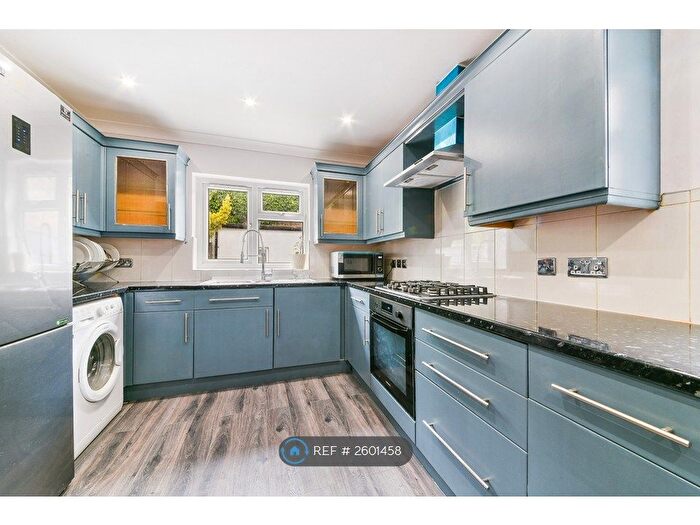 5 Bedroom Terraced House To Rent In Astbury Road, London, SE15