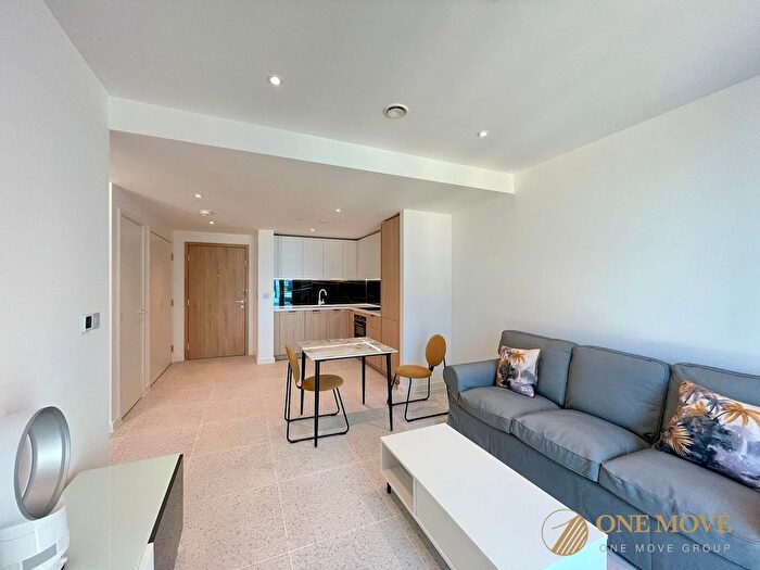 Studio To Rent In Bouchon Point, The Silk District, E1