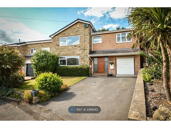 5 Bedroom Detached House To Rent In Hepworth Close, Mirfield, WF14