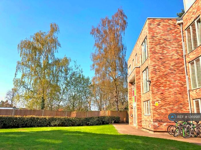 5 Bedroom Flat To Rent In Columbia Lodge, Southampton, SO16