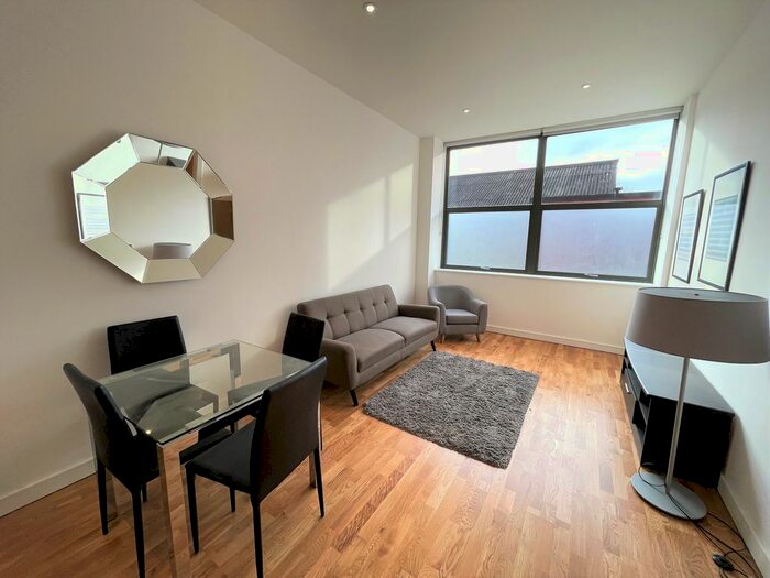 1 Bedroom Flat To Rent In 23 Eastern Road, Romford RM1