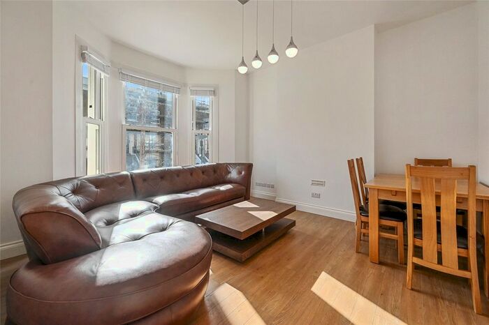3 Bedroom Maisonette To Rent In Ellerslie Road, London, W12