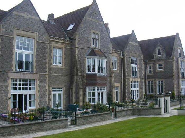 2 Bedroom Flat To Rent In Uphill Road North, Weston-super-Mare, North Somerset, BS23