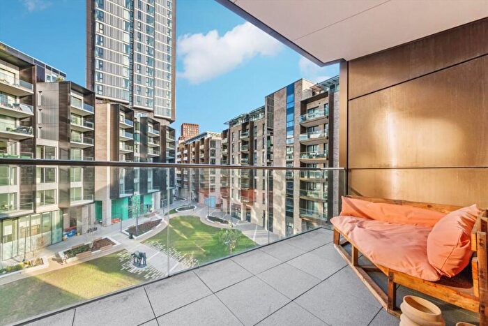 1 Bedroom Flat To Rent In Macclesfield Road, Clerkenwell, EC1V