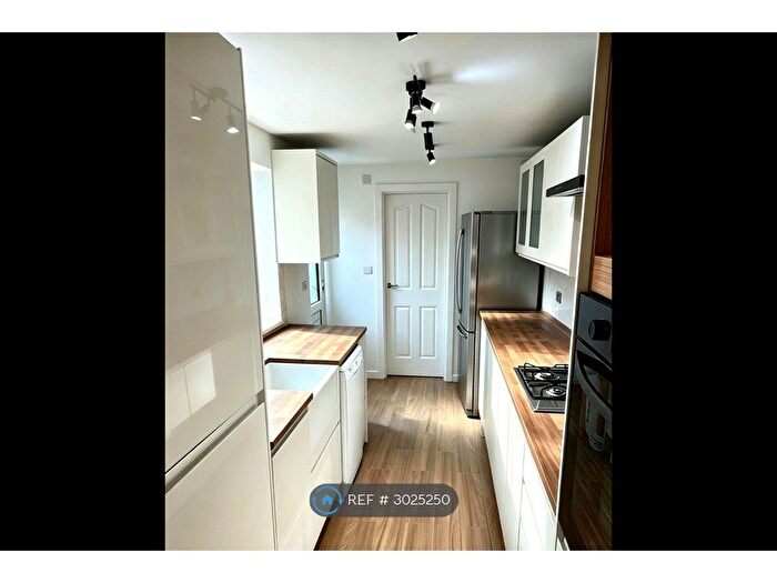 2 Bedroom Terraced House To Rent In Pennington Road, Liverpool, L21