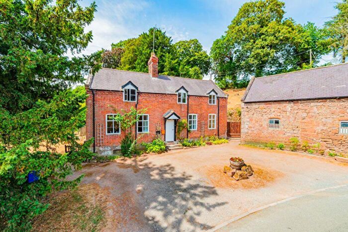 4 Bedroom Detached House For Sale In Erbistock, Wrexham, LL13