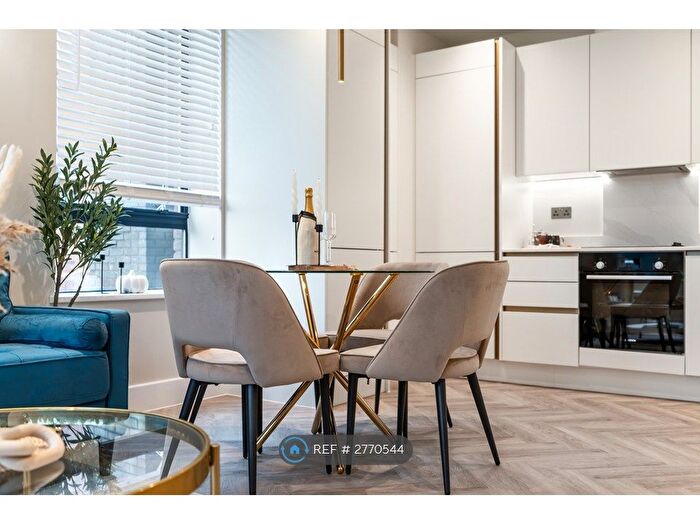 1 Bedroom Flat To Rent In Hatfield Road, St. Albans, AL1