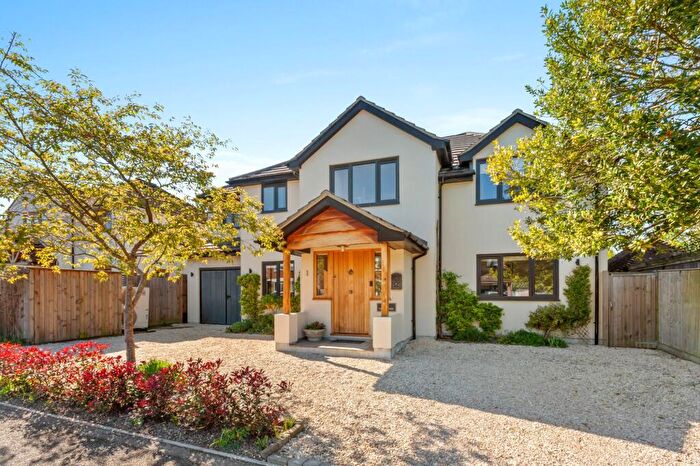 5 Bedroom Detached House For Sale In Wendover, Buckinghamshire, HP22