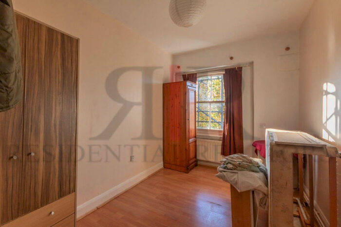 1 Bedroom Apartment To Rent In London, EC2M