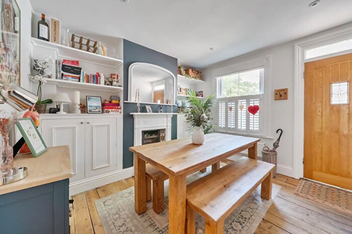 3 Bedroom Terraced House To Rent In Elm Road, Windsor, SL4