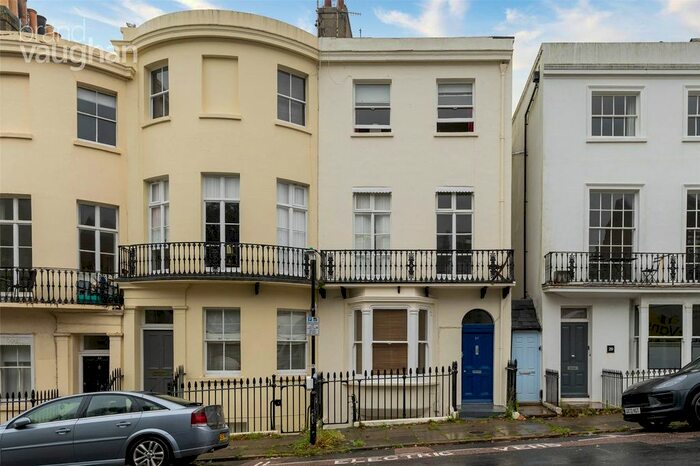 1 Bedroom Flat To Rent In Chichester Place, Brighton, East Sussex, BN2