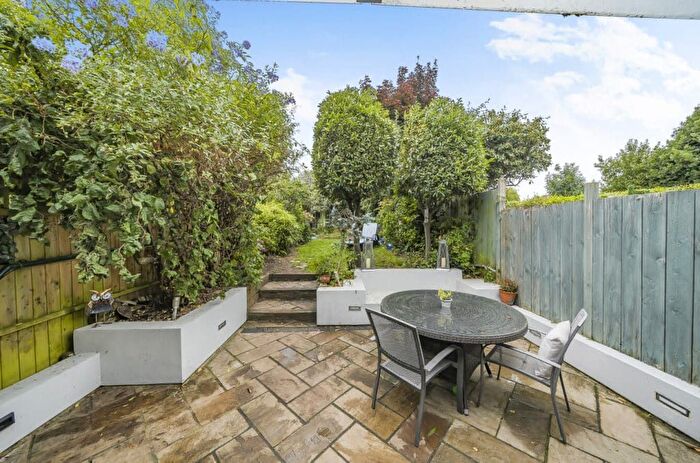 4 Bedroom Terraced House To Rent In Lincoln Avenue, Twickenham, TW2