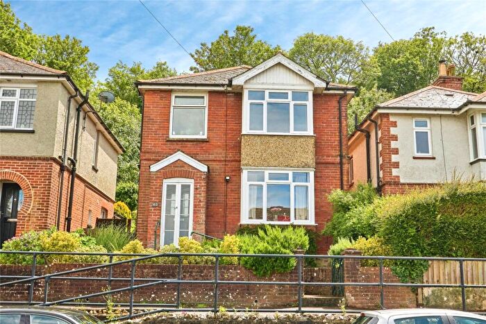 3 Bedroom Detached House For Sale In Whitepit Lane, Newport, Isle Of Wight, PO30