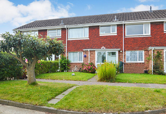 3 Bedroom Terraced House For Sale In Grainey Field, Hartlip, Sittingbourne, Kent, ME9