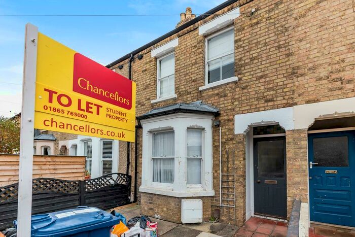 5 Bedroom Terraced House To Rent In Essex Street, Hmo Ready Sharers, OX4